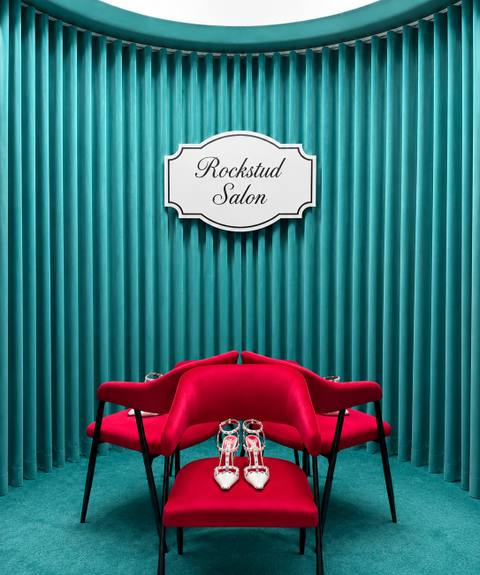 A new Valentino moment in Dubai, the Rockstud Salon at The Meld, statement accessories