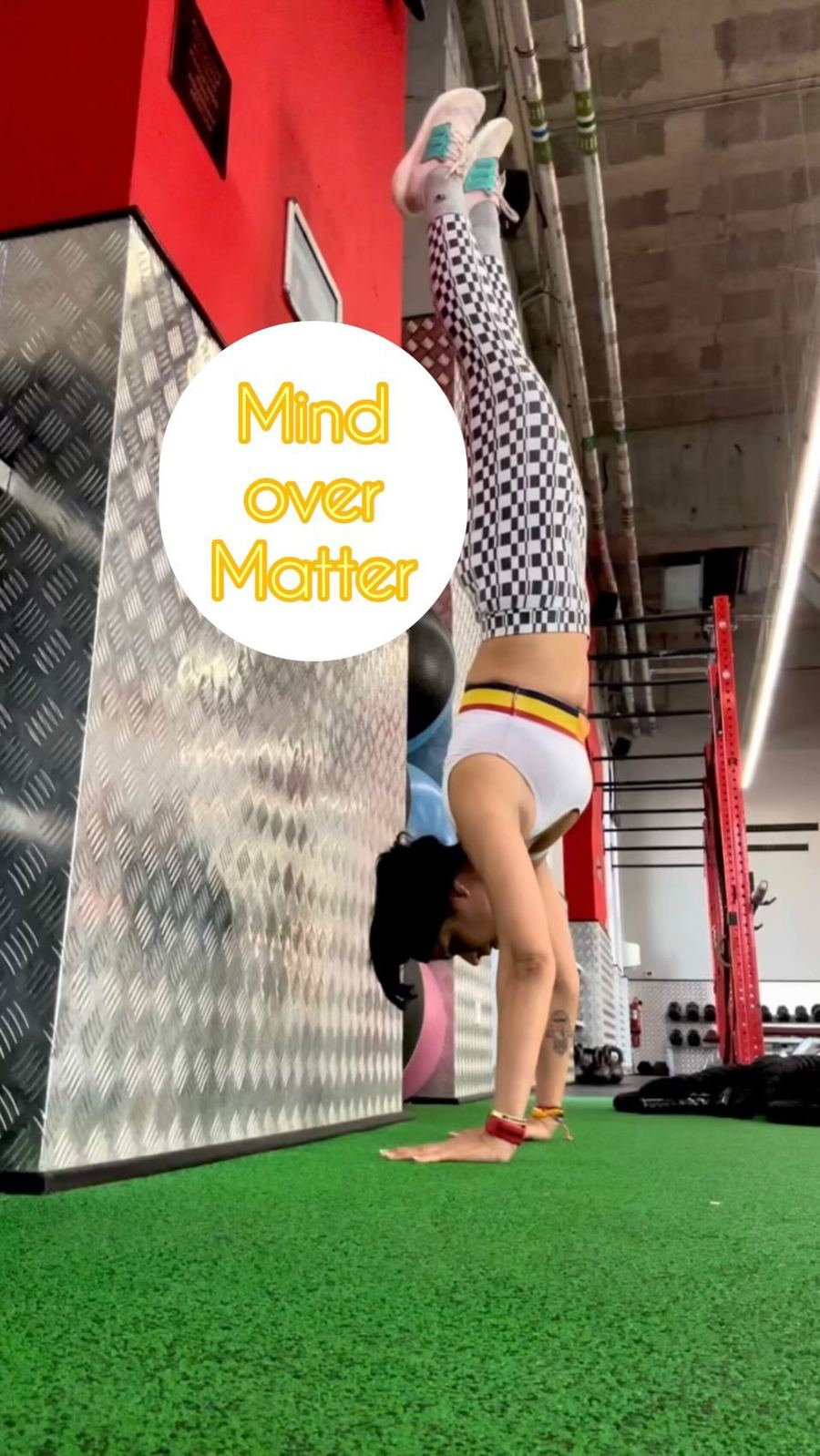 Aastha Chopra in Handstand at the gym wall (Adho Mukha Vrksasana), Gym, Dubai, November 2022